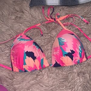 Women’s aerie swim top
